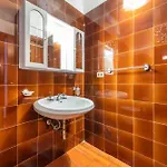 Apartment Accu Is Prezzus D Fronte Mare
