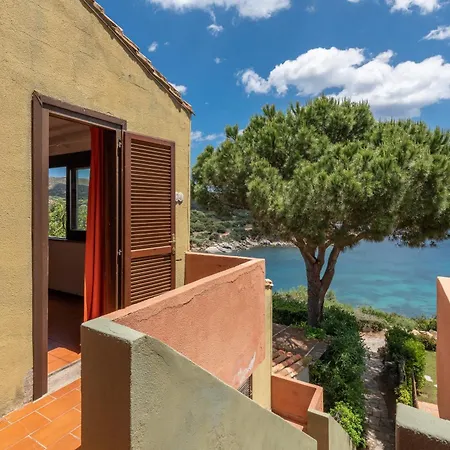 Accu Is Prezzus D Fronte Mare דירה