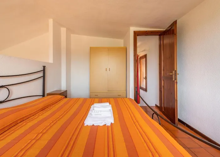 Apartment Accu Is Prezzus D Fronte Mare Villasimius